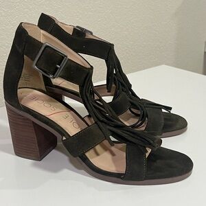 Sole Society size Delilah fringe sandal